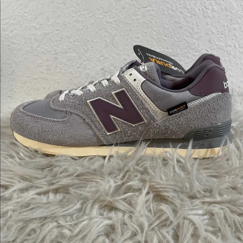 NEW BALANCE UNISEX U574YGD Rain Cloud Grey GREY & PURPLE SIZE 11.5 NEW - Picture 9 of 16